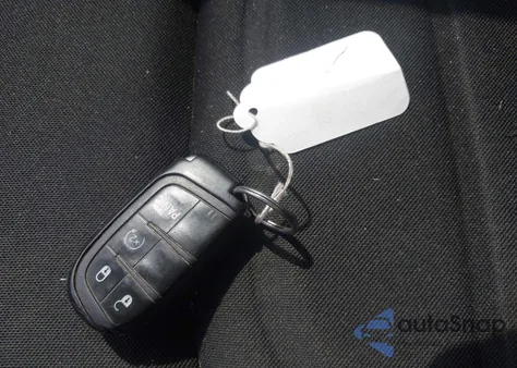 2018 Jeep Renegade Latitude 4X4 z USA, uszkodzony, nr VIN ZACCJBBB8JPH36572